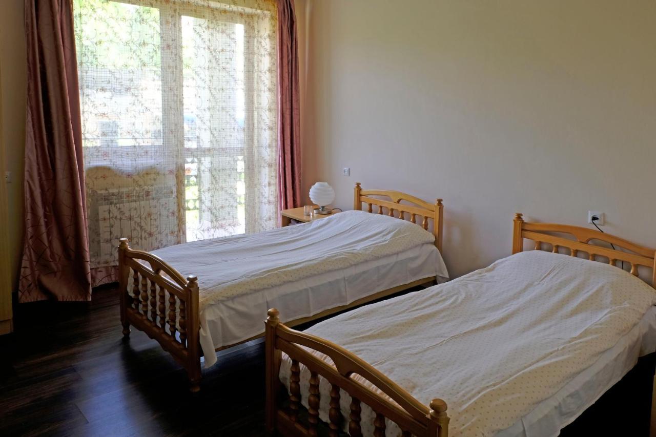 Chez Yvette Panzió Garni Kültér fotó