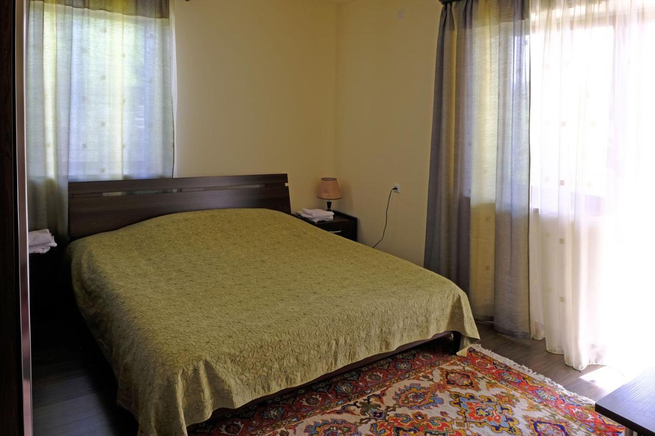 Chez Yvette Panzió Garni Kültér fotó